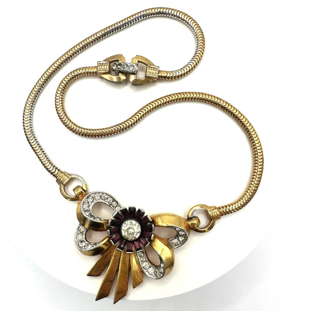 Joseph Mazer vintage gold plated clear purple rhinestones pendant chain necklace